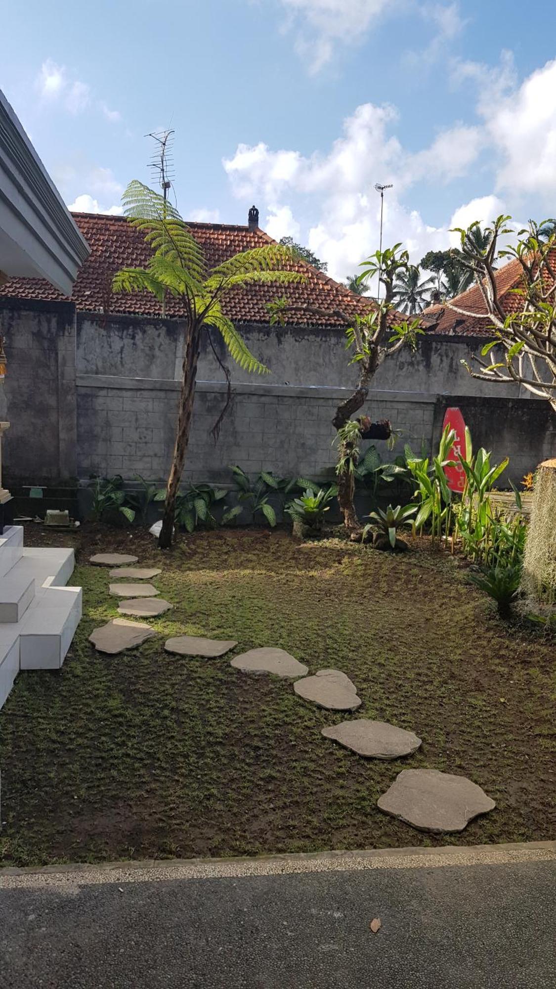 Ari Guest House Undisan Bagian luar foto